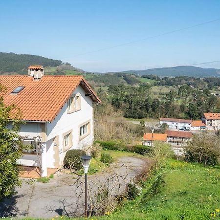 Casa Con Jardin En Gama Villa Bárcena de Cicero Dış mekan fotoğraf