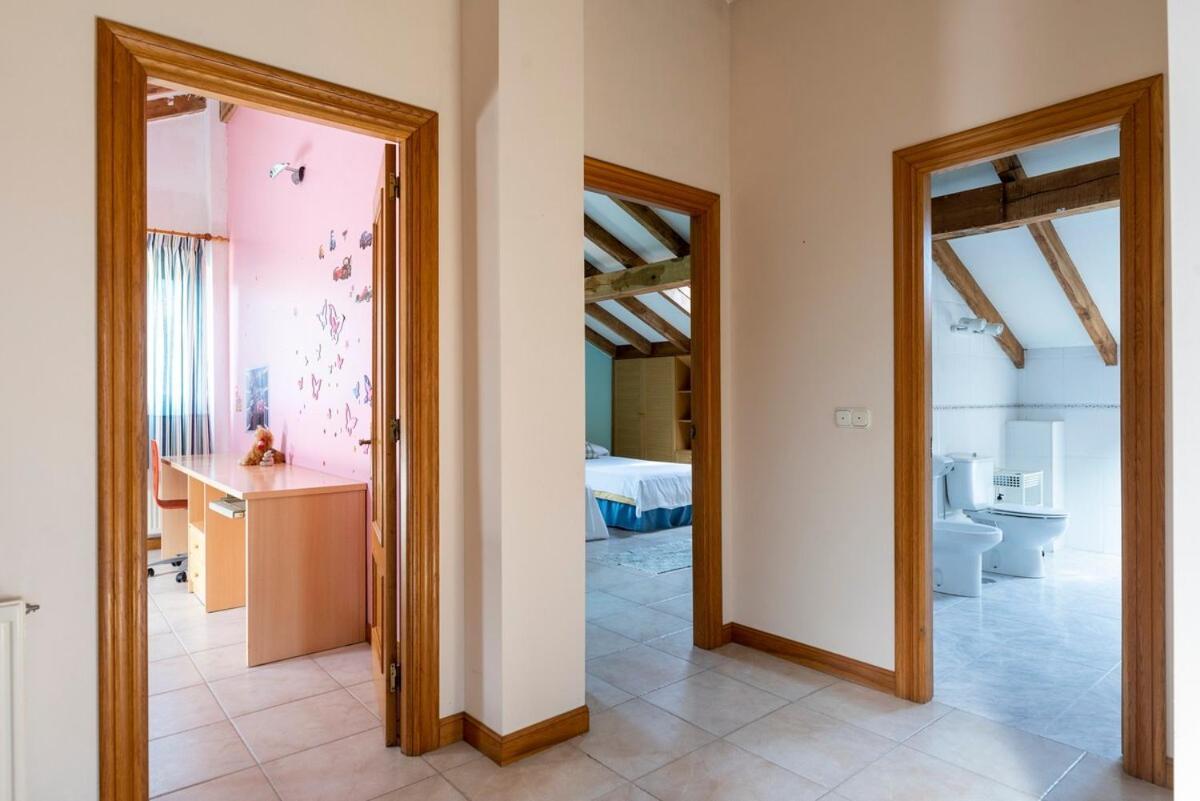 Casa Con Jardin En Gama Villa Bárcena de Cicero Dış mekan fotoğraf