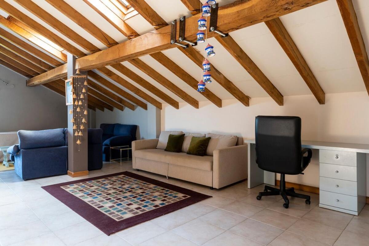 Casa Con Jardin En Gama Villa Bárcena de Cicero Dış mekan fotoğraf
